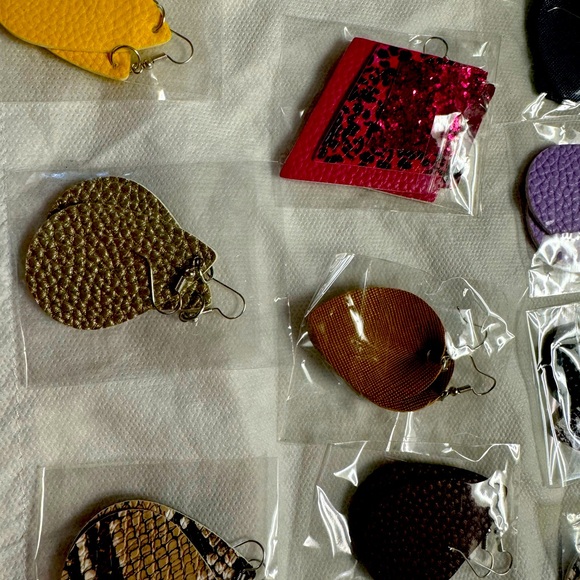 24 multiple color drop earrings. Extremely light weight! - Picture 7 of 8